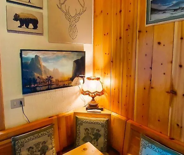 Delightful Alpine In Bormio Appartement Premadio